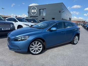 Used Volvo V40 2016 for sale - 75038220: Photo