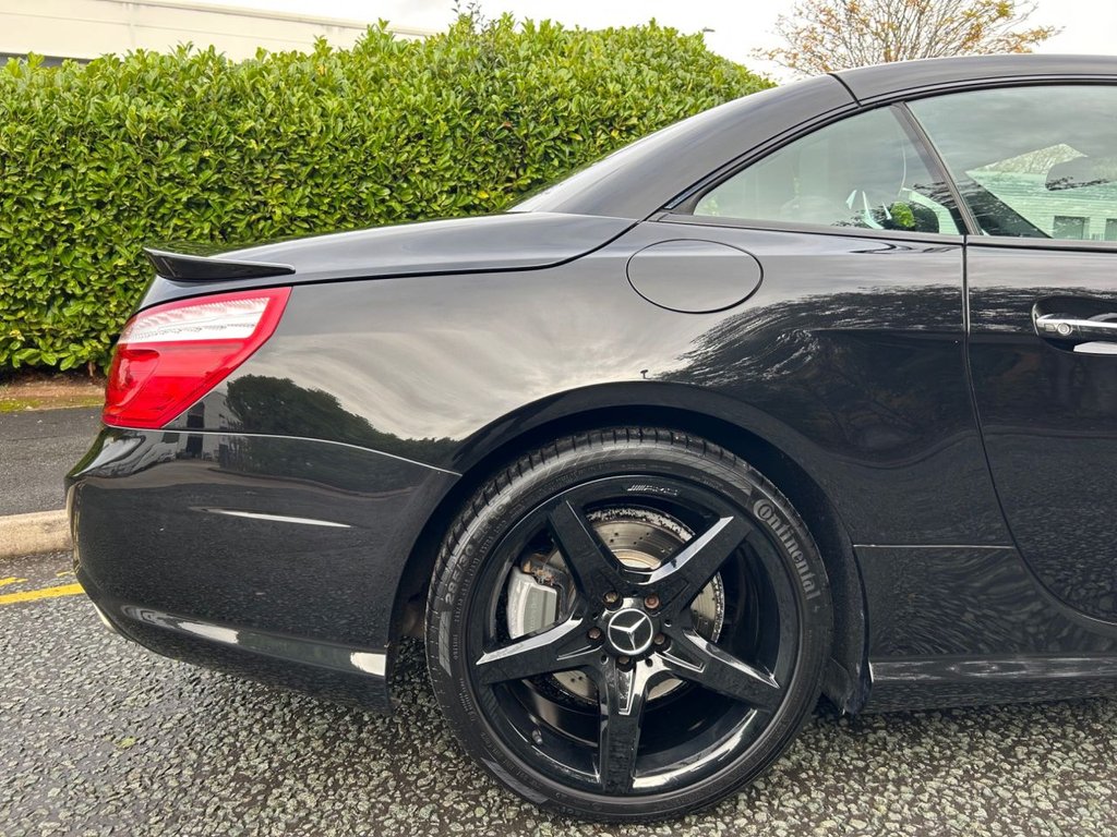 Used Mercedes-Benz SL 2012 for sale - 76163508: Photo 11