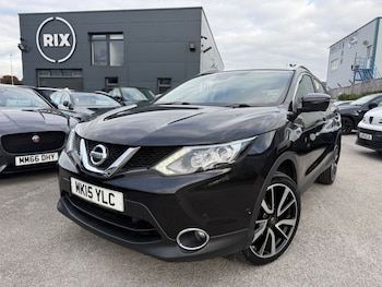 Used Nissan Qashqai 2015 for sale - 76617315: Photo