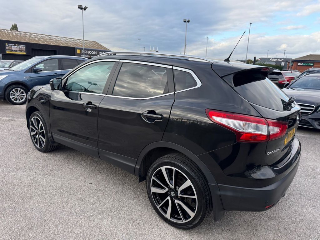 Used Nissan Qashqai 2015 for sale - 76617315: Photo 4