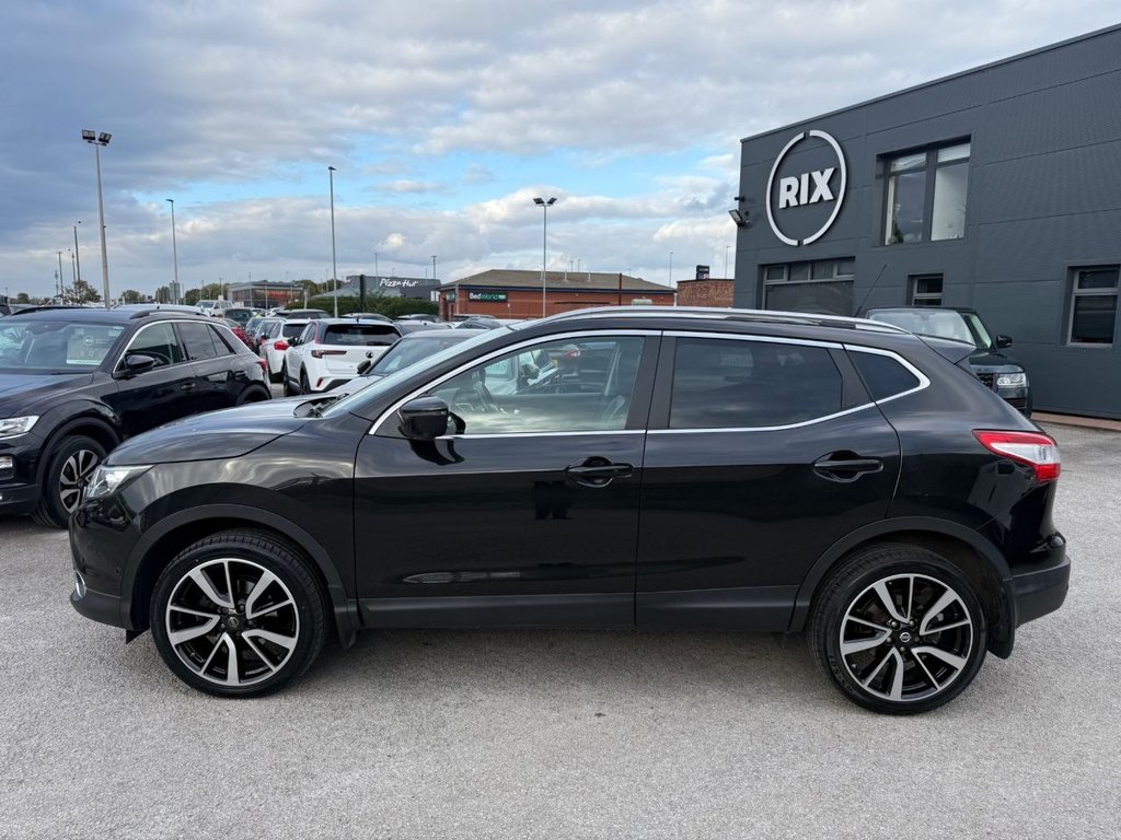 Used Nissan Qashqai 2015 for sale - 76617315: Photo 5