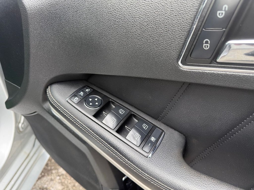 Used Mercedes-Benz E Class 2009 for sale - 77673514: Photo 15