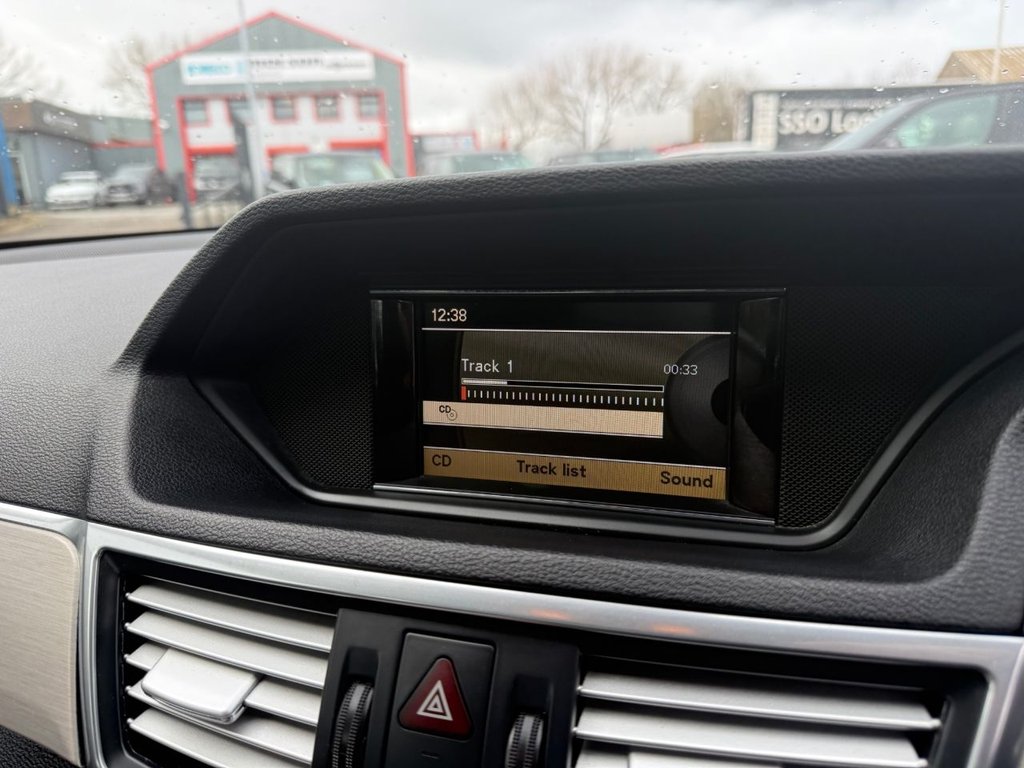 Used Mercedes-Benz E Class 2009 for sale - 77673514: Photo 22