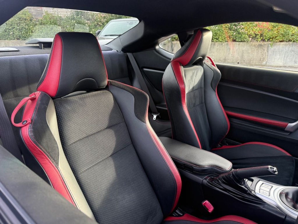 Used Toyota GT86 2018 for sale - 77165899: Photo 13