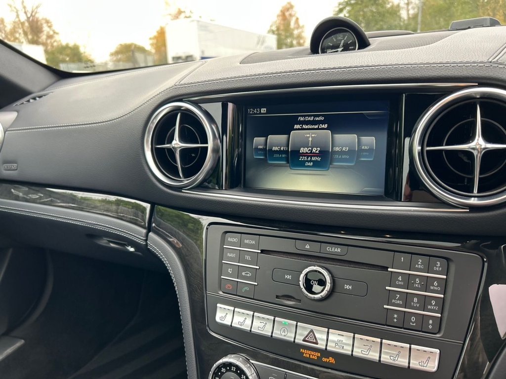 Used Mercedes-Benz SL 2019 for sale - 76527248: Photo 32