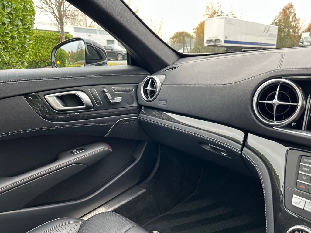 Used Mercedes-Benz SL 2019 for sale - 76527248: Photo 35