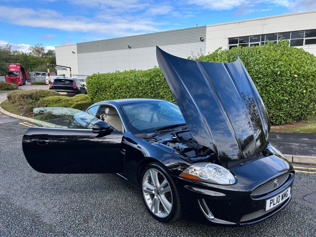 Used Jaguar XK 2010 for sale - 75936911: Photo 19