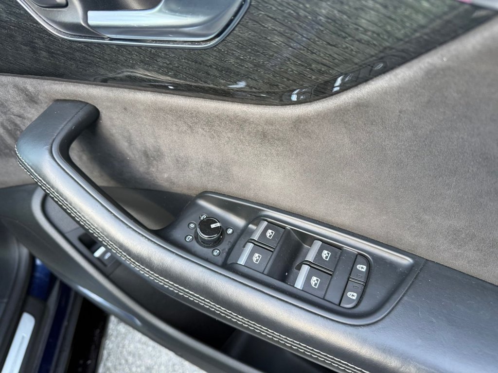 Used Audi Q8 2018 for sale - 76632072: Photo 18