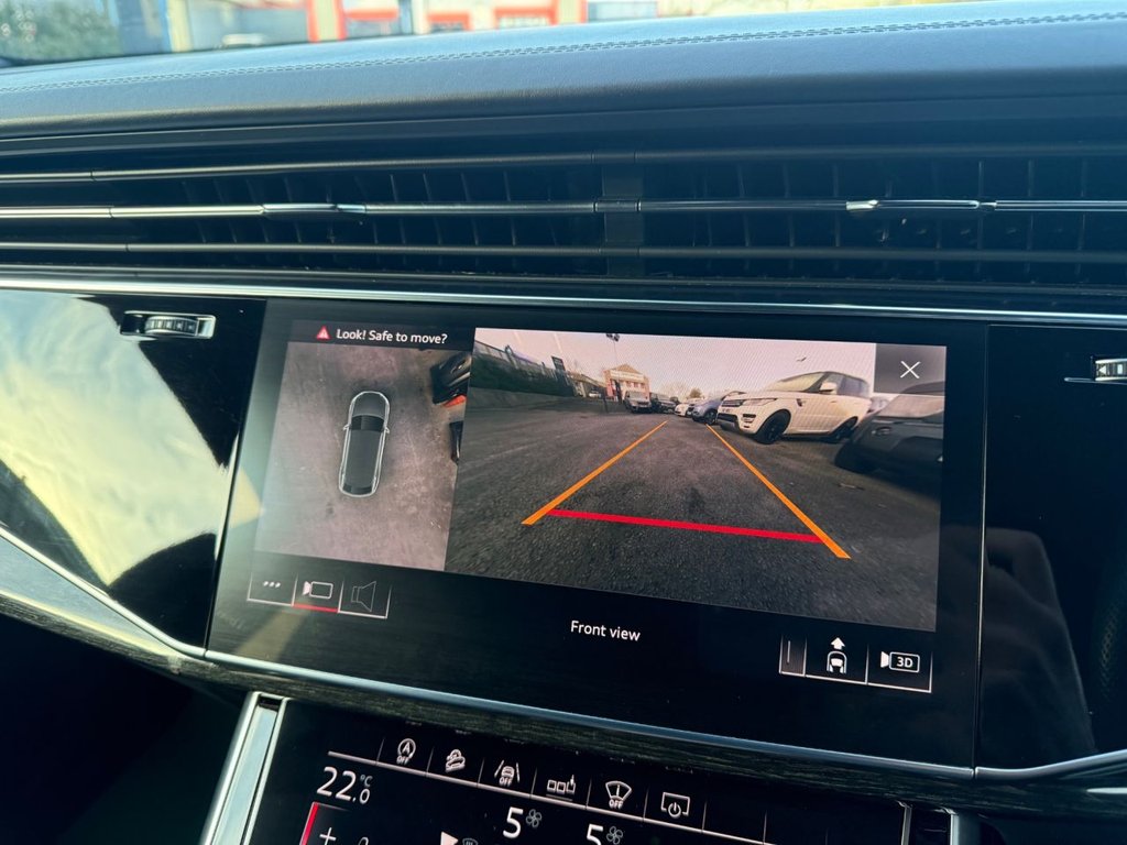 Used Audi Q8 2018 for sale - 76632072: Photo 28