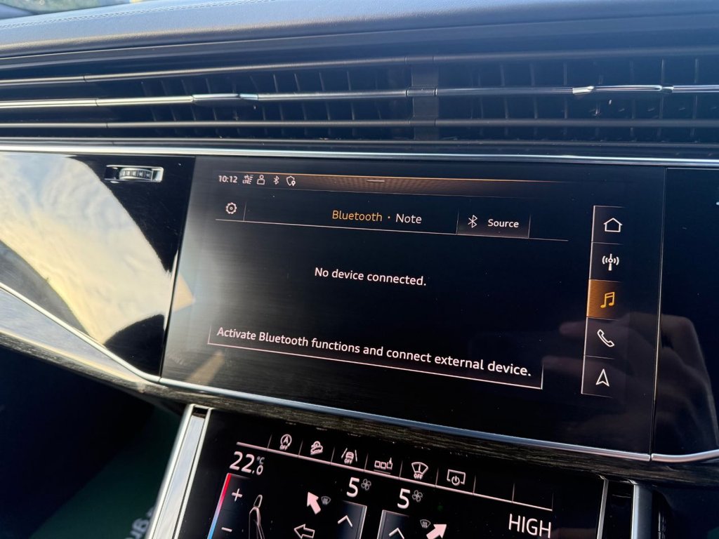 Used Audi Q8 2018 for sale - 76632072: Photo 30