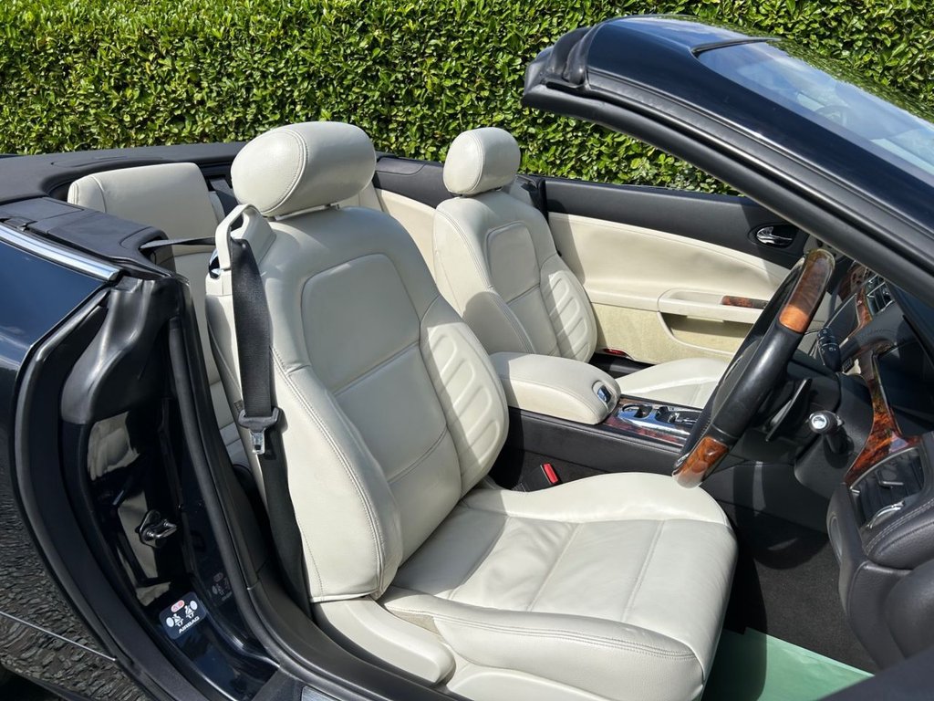 Used Jaguar XKR 2008 for sale - 75488228: Photo 28