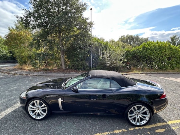 Used Jaguar XKR 2008 for sale - 75488228: Photo 7