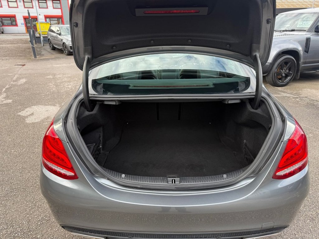 Used Mercedes-Benz C Class 2018 for sale - 76333652: Photo 7