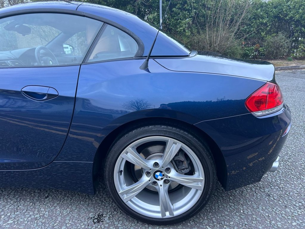 Used BMW Z4 2010 for sale - 78167178: Photo 11
