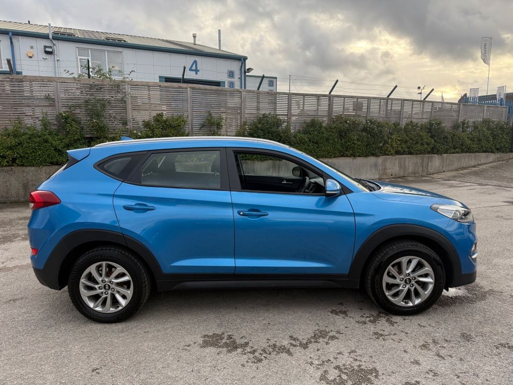 Used Hyundai TUCSON 2015 for sale - 76350550: Photo 10