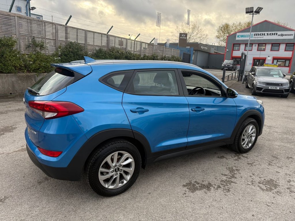 Used Hyundai TUCSON 2015 for sale - 76350550: Photo 9