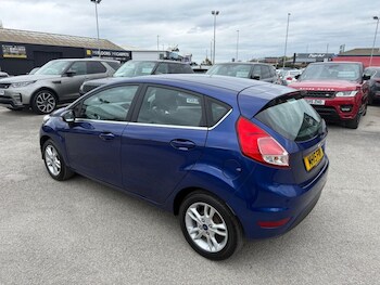 Used Ford Fiesta 2015 for sale - 78382364: Photo
