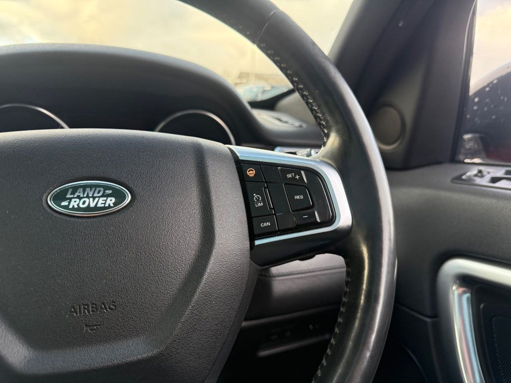 Used Land Rover Discovery Sport 2015 for sale - 76617761: Photo 17