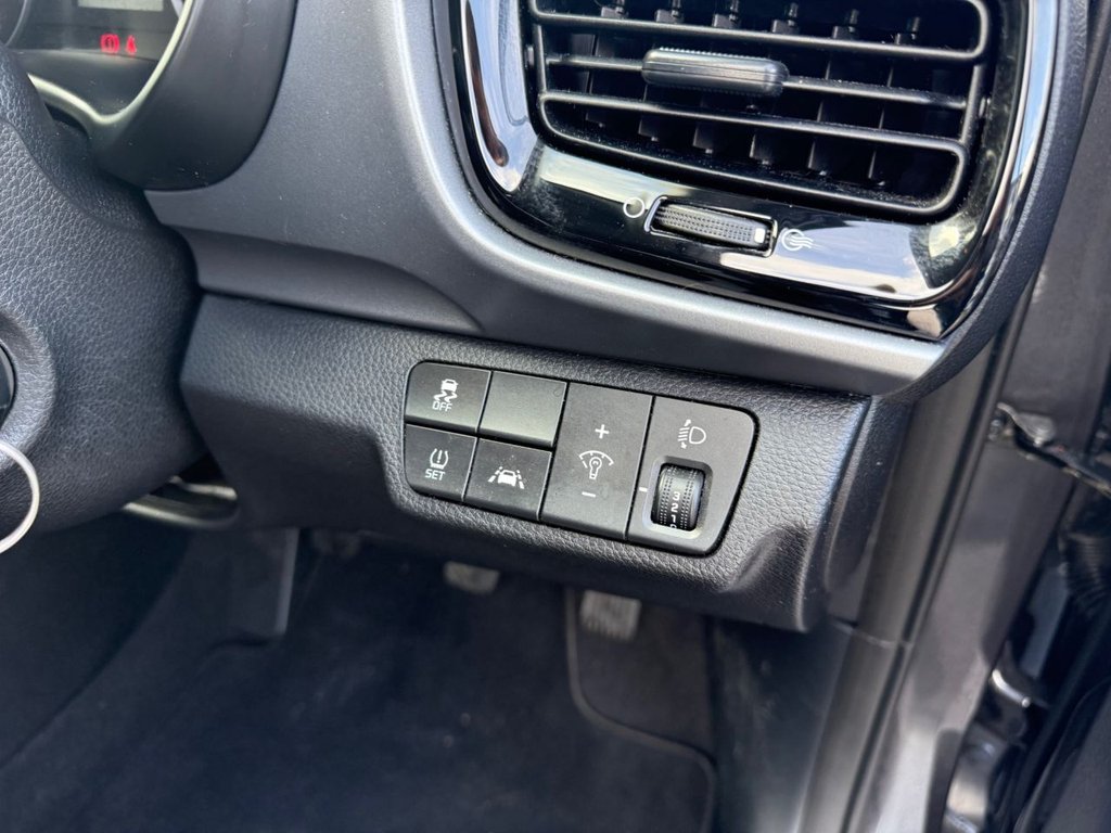 Used Kia Stonic 2019 for sale - 75947615: Photo 16