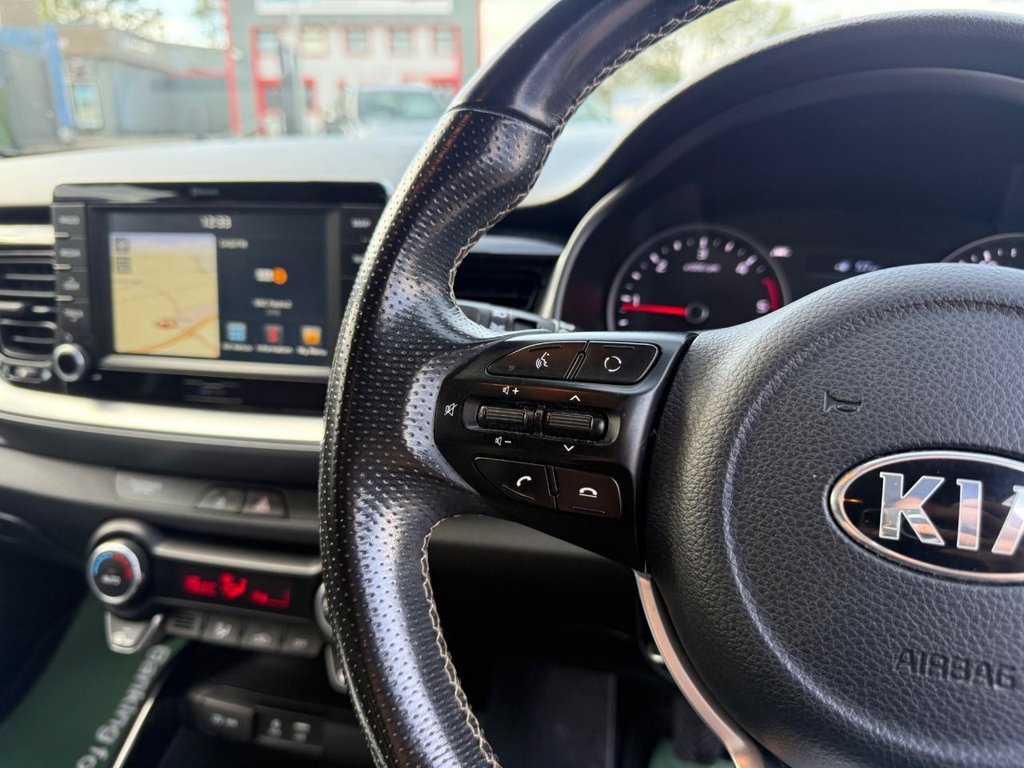 Used Kia Stonic 2019 for sale - 75947615: Photo 17