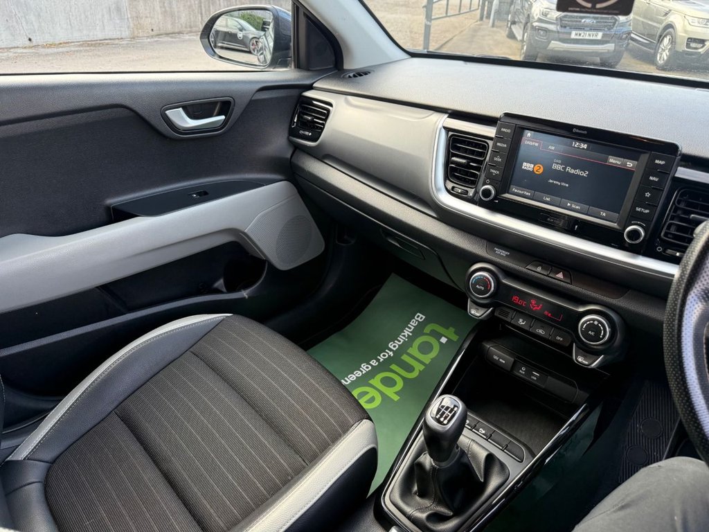 Used Kia Stonic 2019 for sale - 75947615: Photo 26