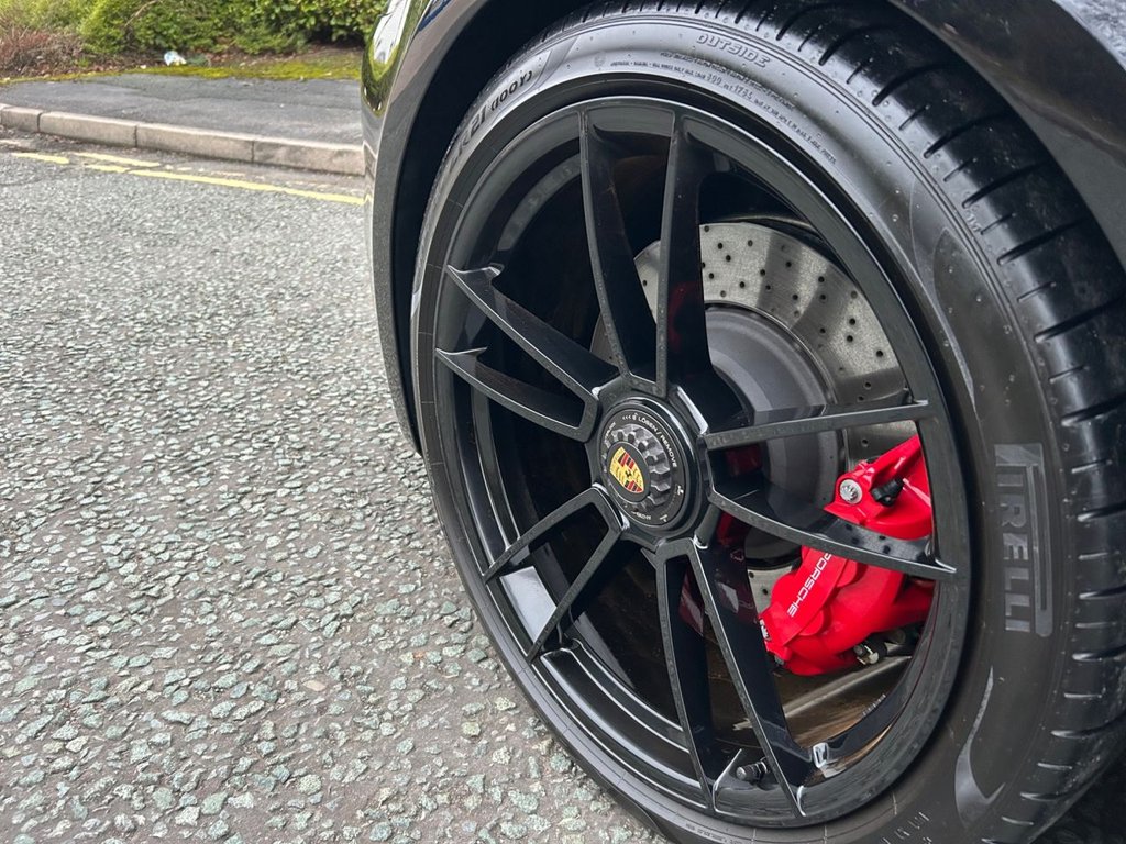 Used Porsche 911 2021 for sale - 77302385: Photo 15