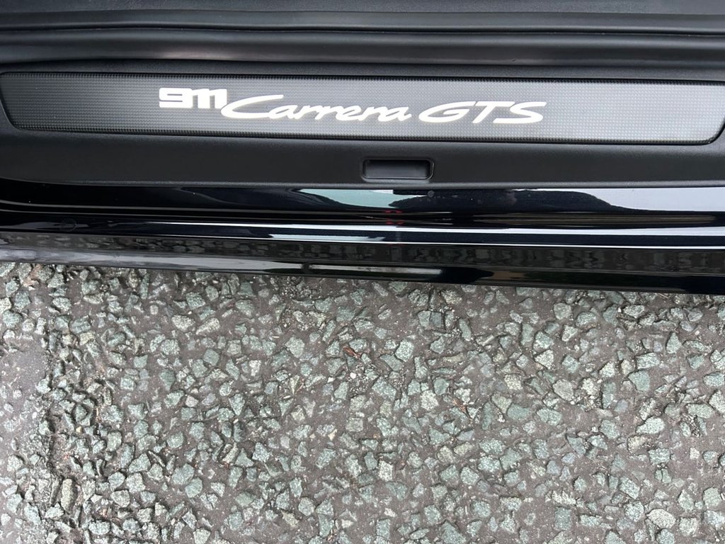 Used Porsche 911 2021 for sale - 77302385: Photo 27