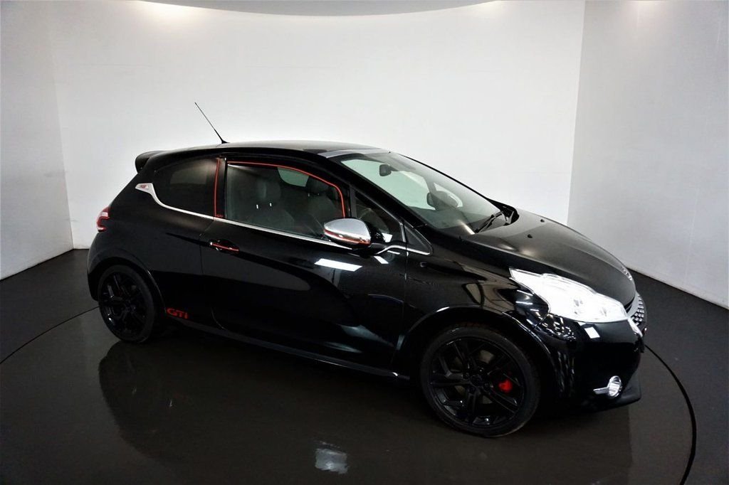 Used Peugeot 208 2014 for sale - 77199880: Photo 11