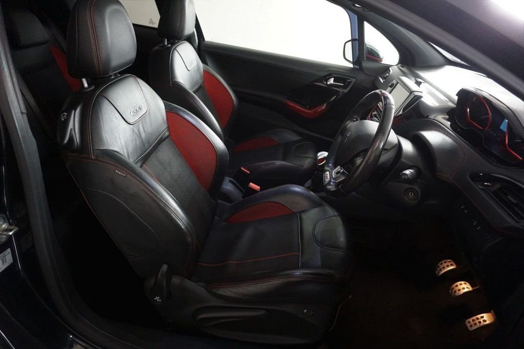 Used Peugeot 208 2014 for sale - 77199880: Photo 14