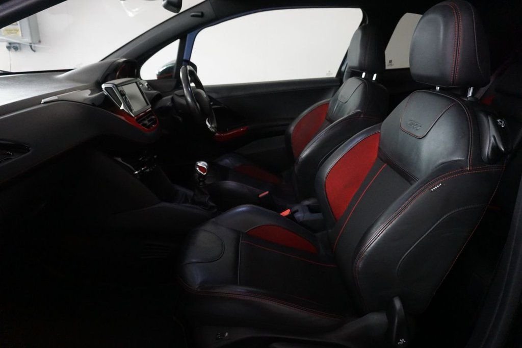 Used Peugeot 208 2014 for sale - 77199880: Photo 18