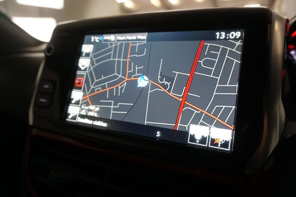 Used Peugeot 208 2014 for sale - 77199880: Photo 27