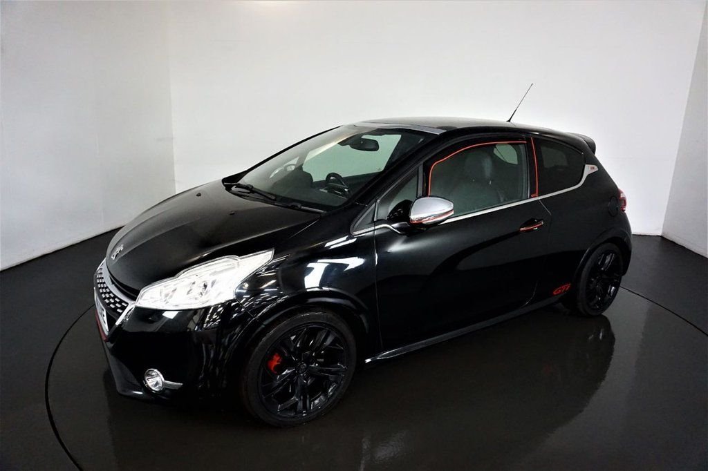 Used Peugeot 208 2014 for sale - 77199880: Photo 3