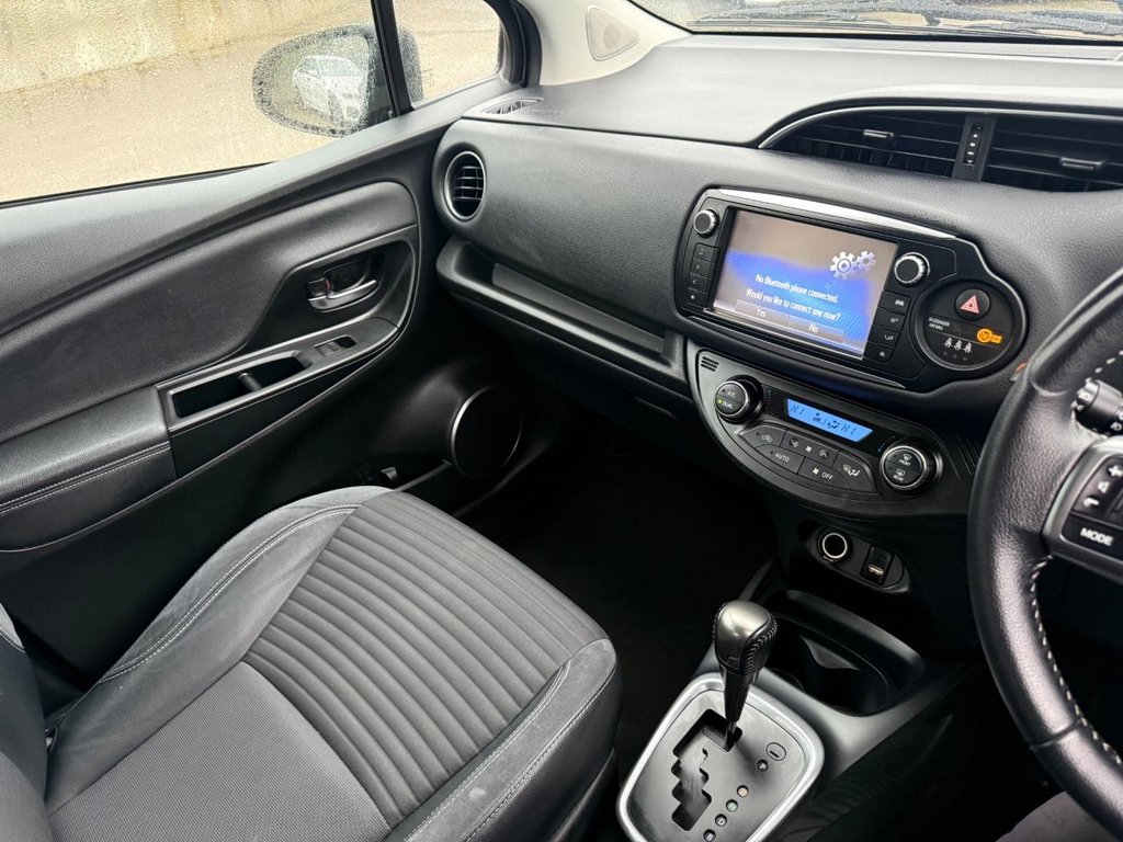 Used Toyota Yaris 2015 for sale - 77122137: Photo 25