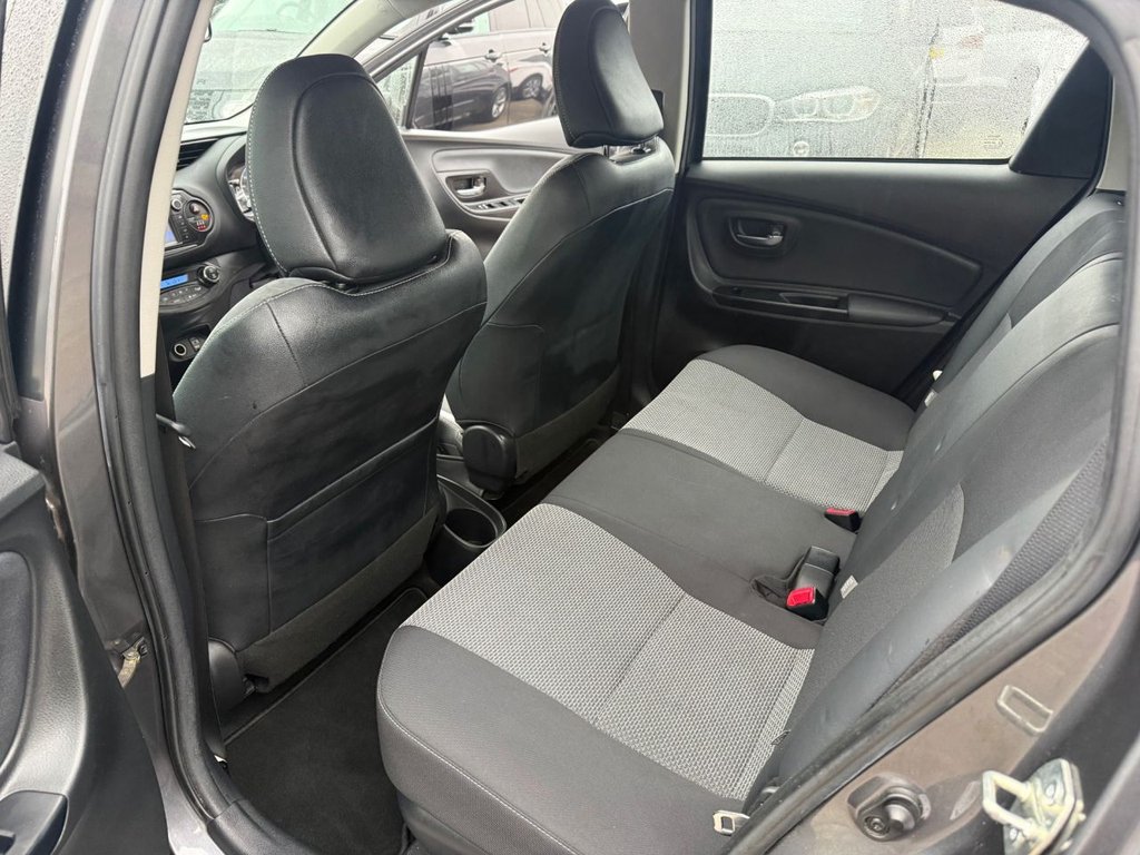 Used Toyota Yaris 2015 for sale - 77122137: Photo 27