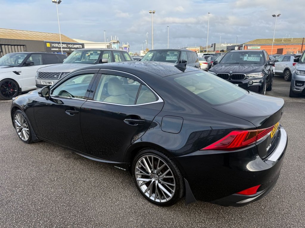 Used Lexus IS 2019 for sale - 77394288: Photo 4