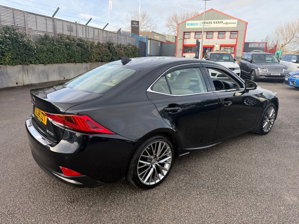 Used Lexus IS 2019 for sale - 77394288: Photo 9