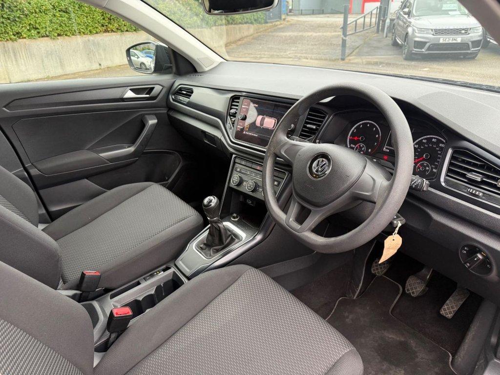 Used Volkswagen T-Roc 2018 for sale - 76582271: Photo 14