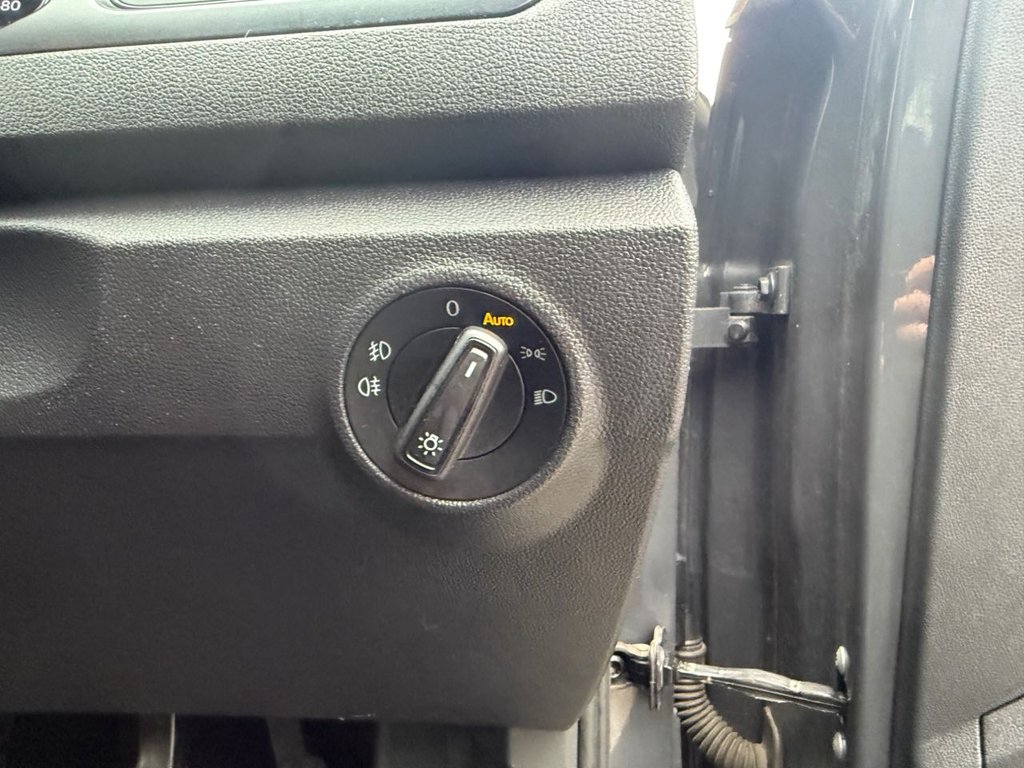 Used Volkswagen T-Roc 2018 for sale - 76582271: Photo 15