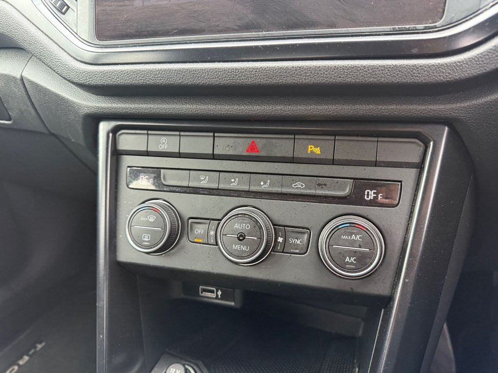 Used Volkswagen T-Roc 2018 for sale - 76582271: Photo 22