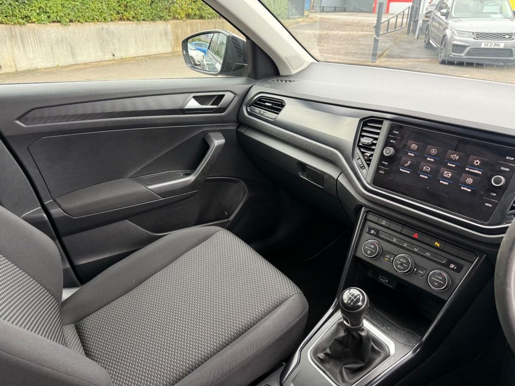 Used Volkswagen T-Roc 2018 for sale - 76582271: Photo 23