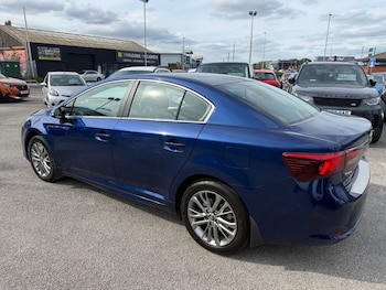 Used Toyota Avensis 2016 for sale - 79334500: Photo