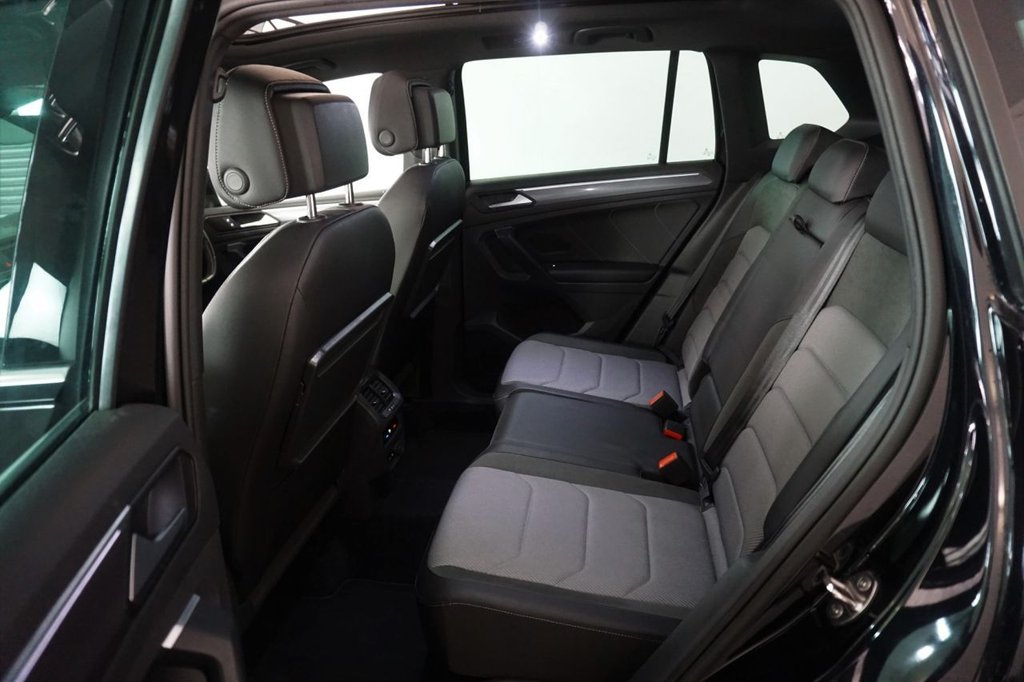 Used Volkswagen Tiguan 2019 for sale - 77667391: Photo 38