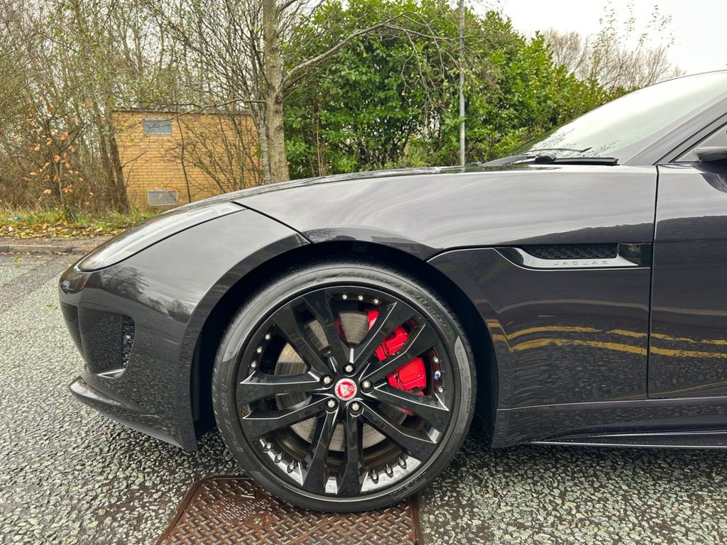 Used Jaguar F-Type 2016 for sale - 76867636: Photo 10
