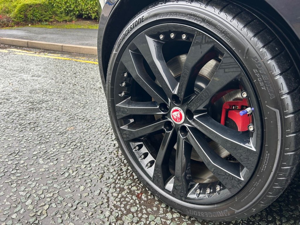 Used Jaguar F-Type 2016 for sale - 76867636: Photo 17