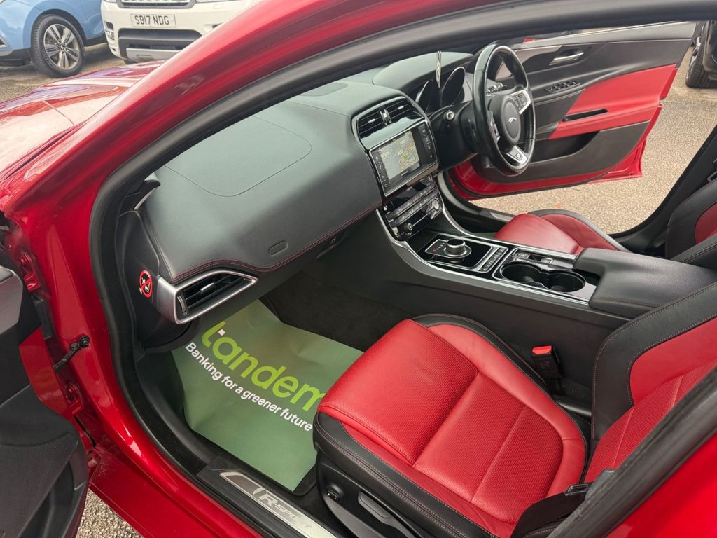 Used Jaguar XE 2017 for sale - 76527215: Photo 26