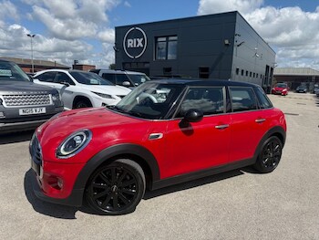 Used MINI Hatch 2018 for sale - 75703801: Photo