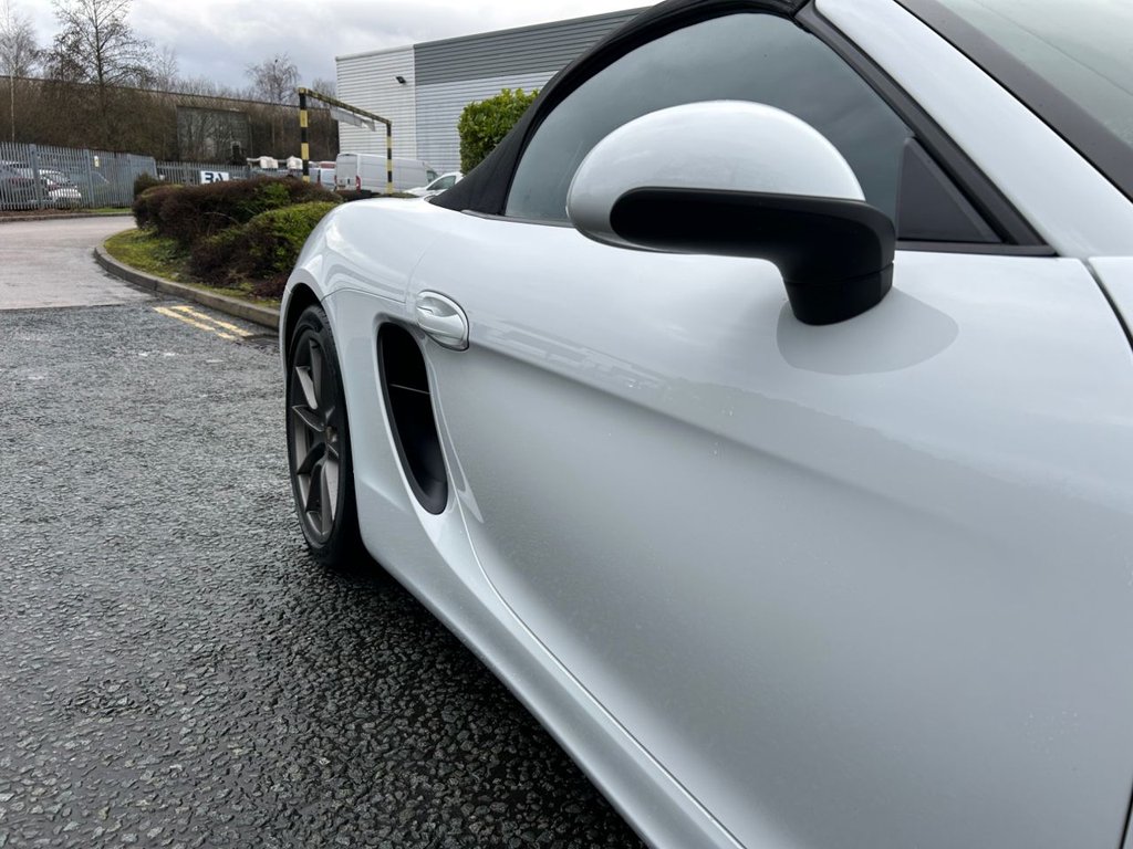 Used Porsche Boxster 2013 for sale - 77287572: Photo 14