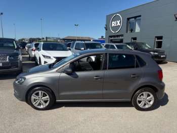 Used Volkswagen Polo 2016 for sale - 75159121: Photo