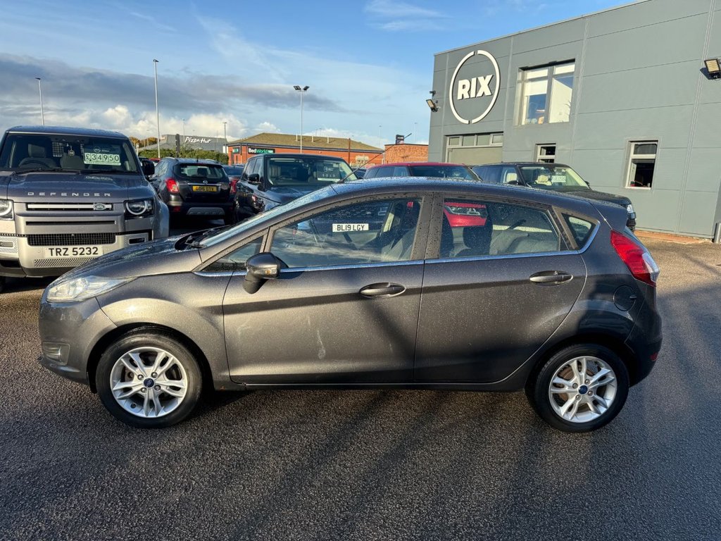 Used Ford Fiesta 2016 for sale - 76345412: Photo 3