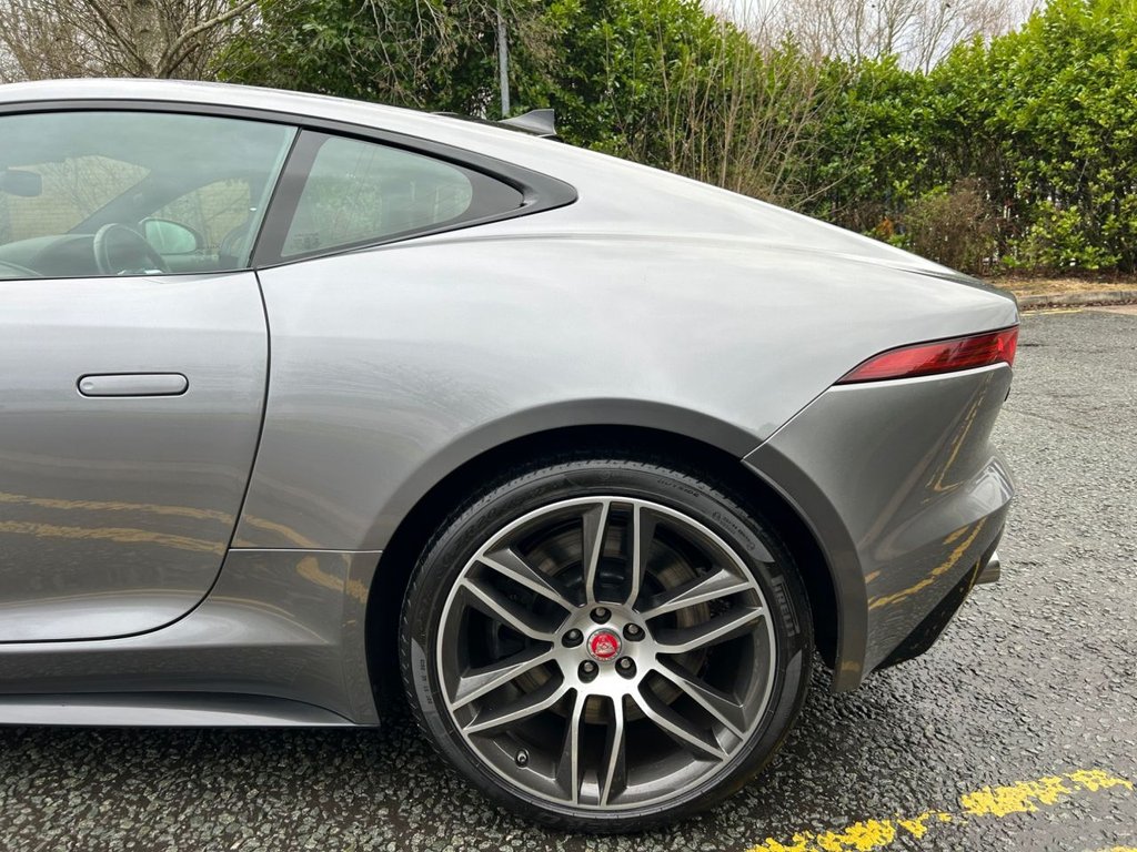 Used Jaguar F-Type 2020 for sale - 77263262: Photo 11